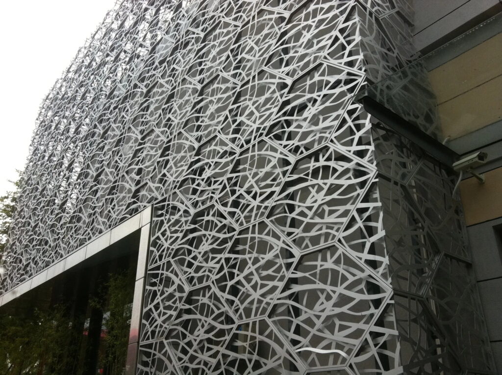 Architectural Metal Wall Panels: Revolutionizing Building Aesthetics and Performance