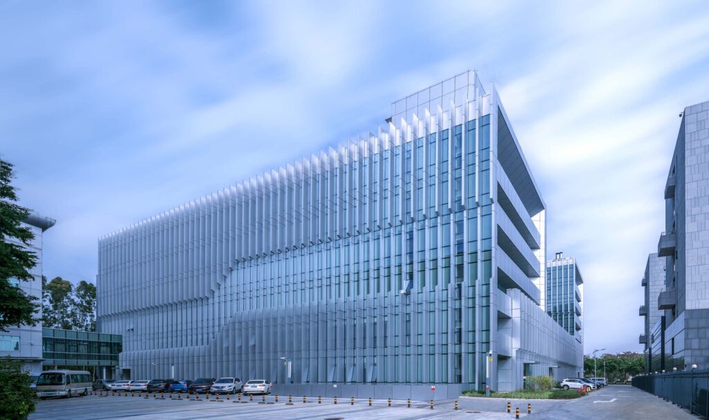 The Science Behind Metal Curtain Wall Engineering: Building Smarter, Stronger, and More Beautiful Structures